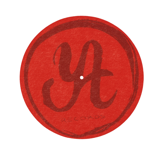 LUNE ROUGE Young Art Slip Mats